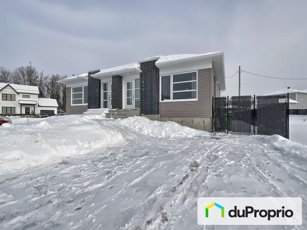 80B rue Irène-Paquet, Ste-Catherine-de-la-JC for sale