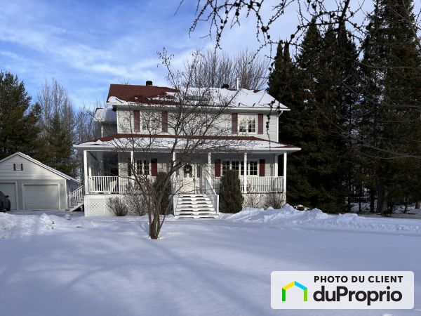5330 rue Louis-Badaillac, Carignan for sale