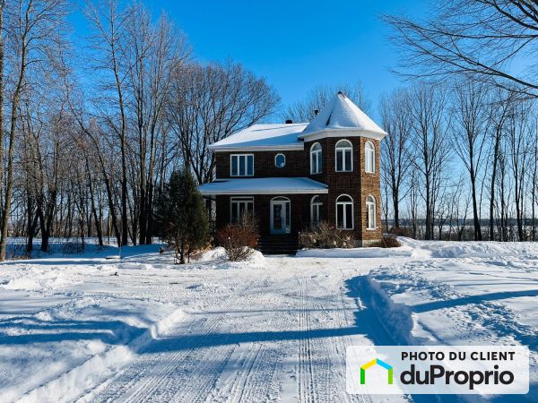 1166 rue Vauquelin, Neuville for sale