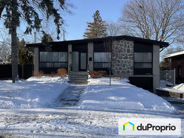 708 rue Beaugrand, St-Vincent-de-Paul for sale