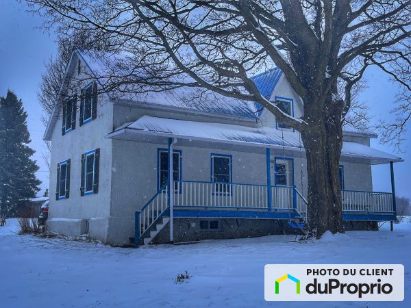 107 3e Rang, Maricourt for sale