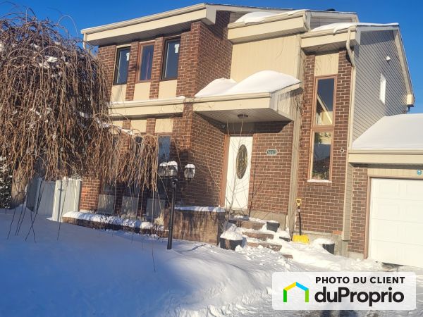 Winter Front - 1063 rue de Belgrade Ouest, Auteuil for sale