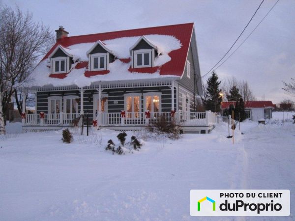 1127 route de la Seigneurie, St-Roch-Des-Aulnaies for sale