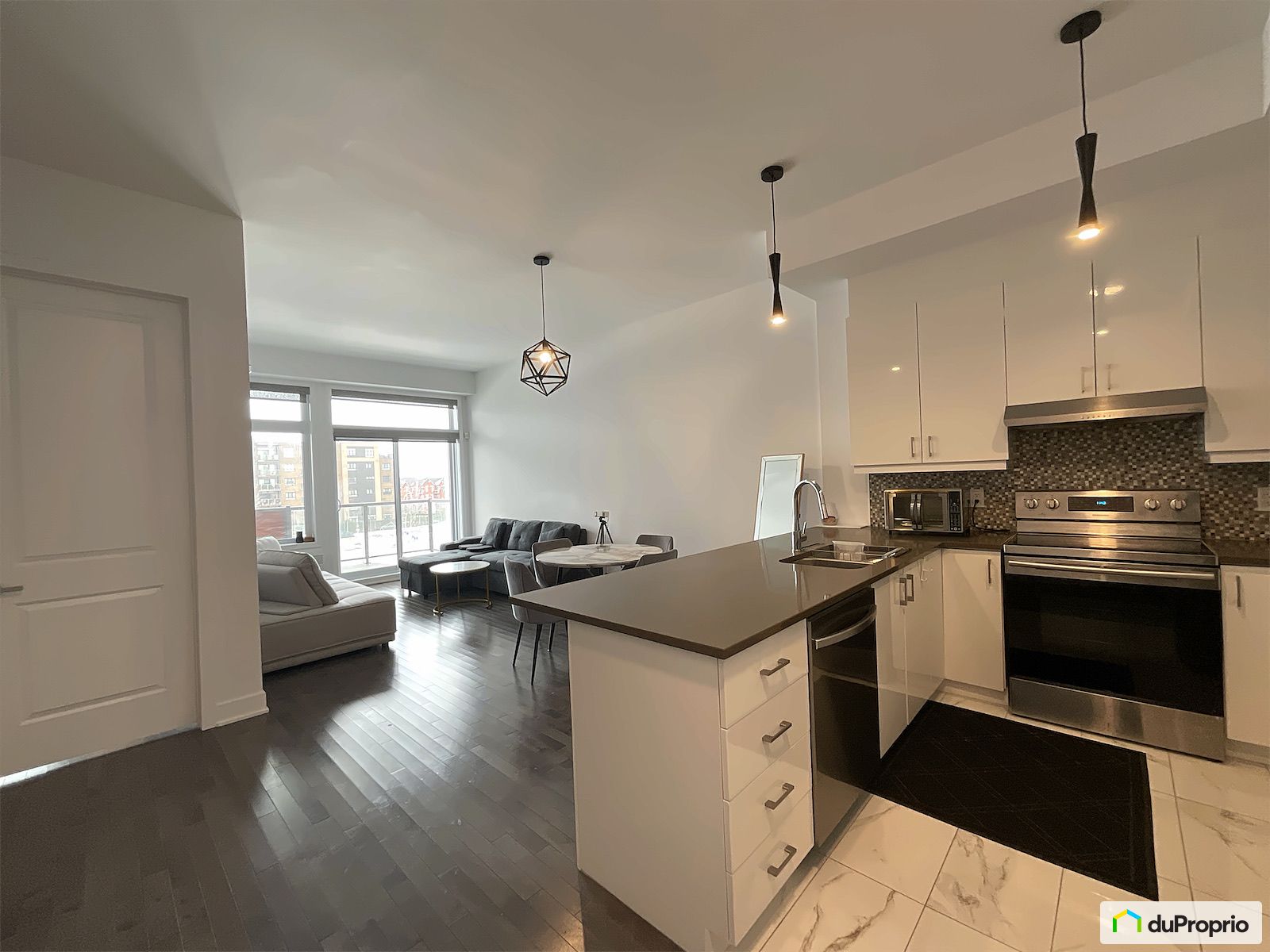 406 4000 Rue Claude Henri Grig — photo 1