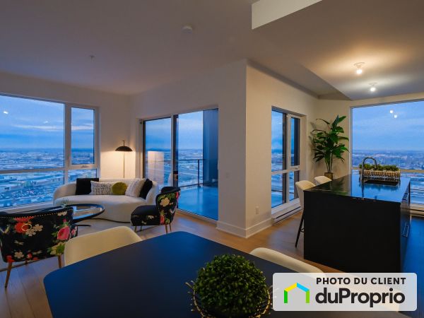 Unité 2204- 2855, avenue du Cosmodôme - PAR ALTA-SOCAM, Chomedey à vendre