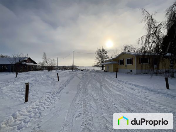 22 rang Saint-Francois-Xavier, Ste-Cecile-De-Levrard for sale