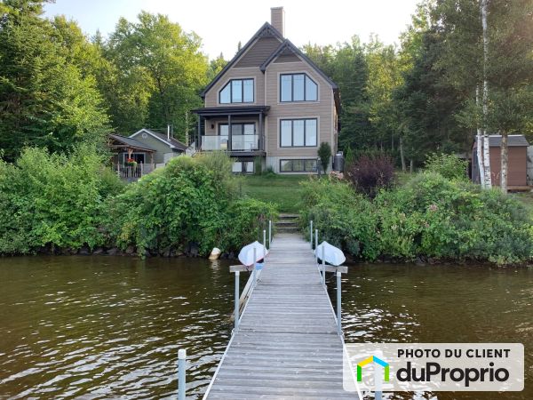 342, rue des Écureuils, Adstock à vendre