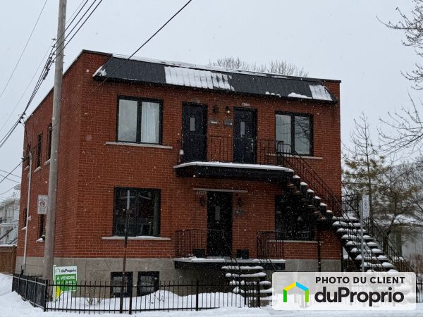 7586-7588 rue broadway, LaSalle for sale