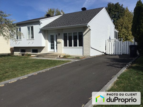 109 rue Alfred-Laliberté, Varennes for sale