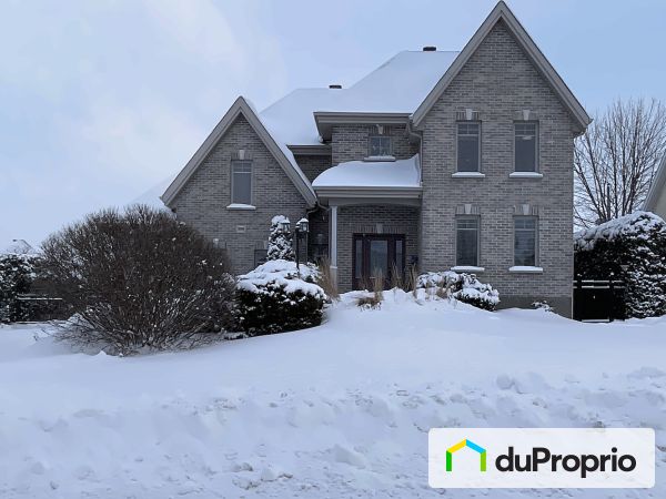 300 place Alexandre-de Prouville, Carignan for sale