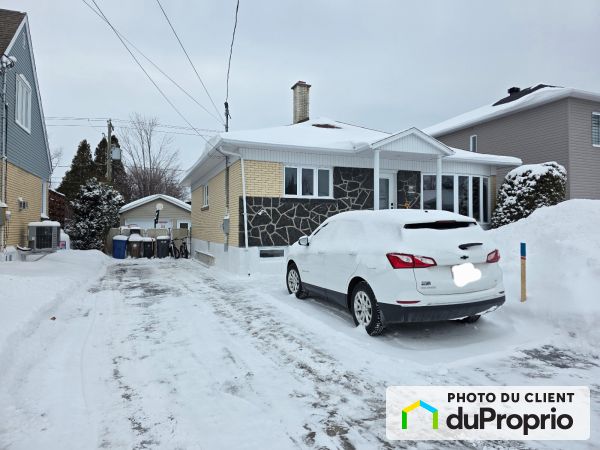 1035 rue Levasseur, Alma for sale