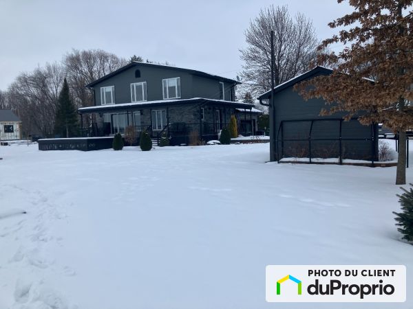 156 rue Saint-Jean, Henryville for sale