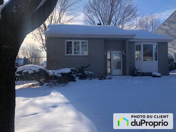 946 rue des Érables, St-Eustache for sale