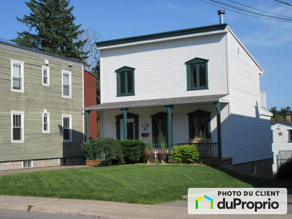684 boulevard Louis-XIV, Charlesbourg for sale