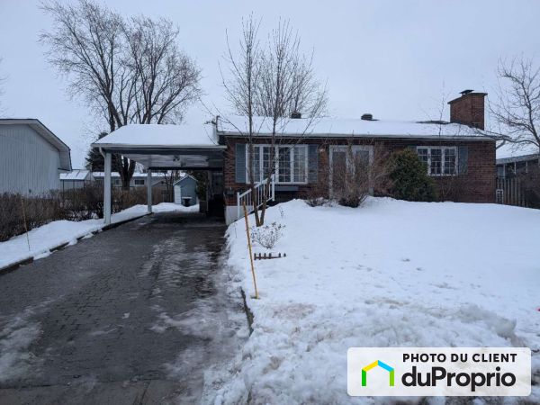 365 boulevard de la Magdeleine, La Prairie for sale