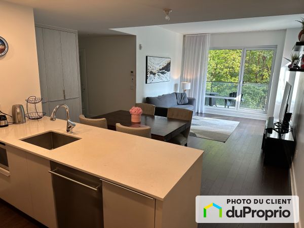 306-295 rue Riverside, St-Lambert for sale