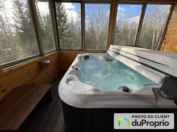 Gazebo - 276 chemin de la Martine, Petite-Rivière-St-François for sale