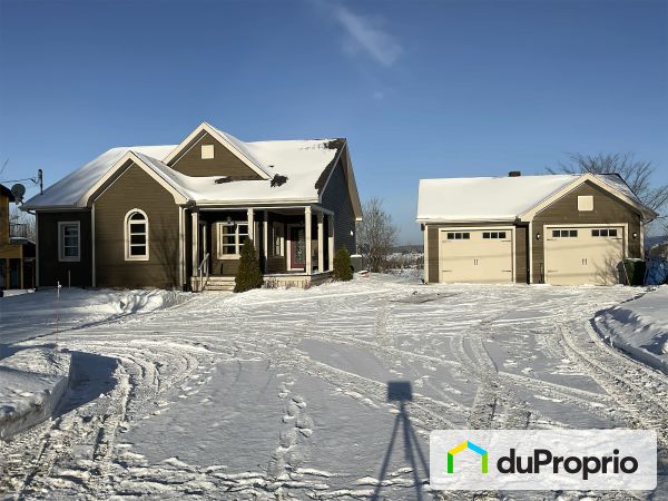 310 rang du Lac Vert, Hébertville for sale