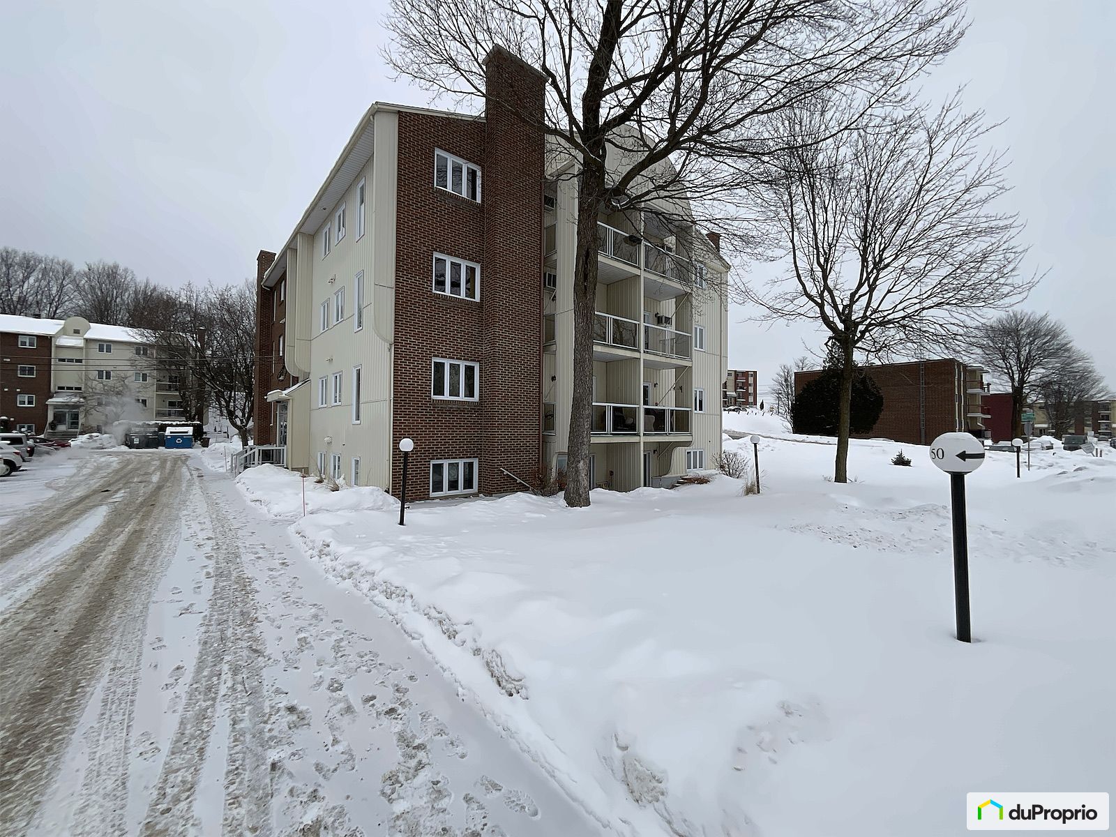 2 50A Rue De Boucherville — photo 2