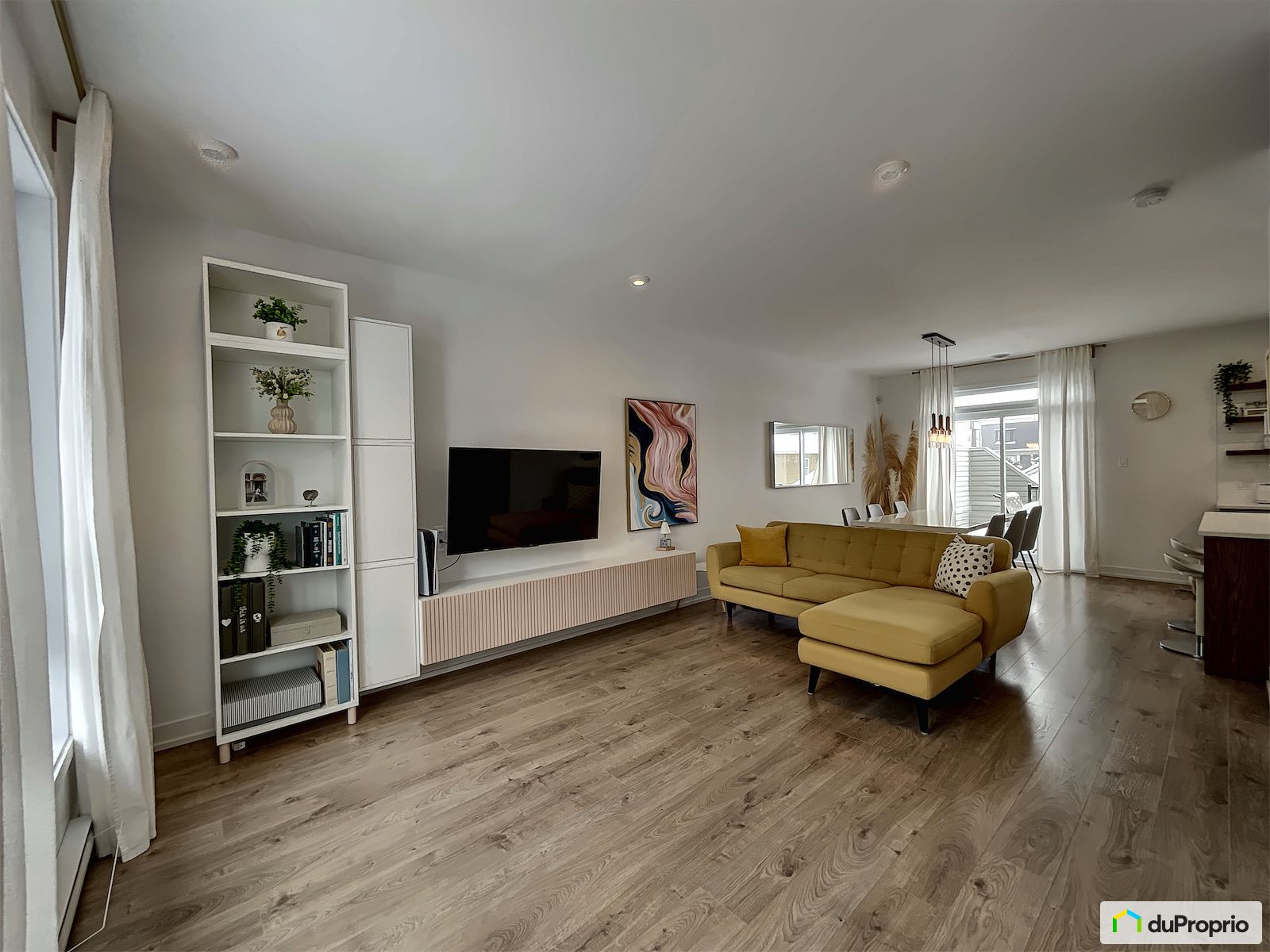 1320 Rue La Salle — photo 2