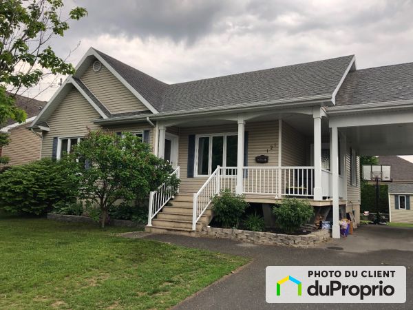 121, rue Cartier, Victoriaville à vendre