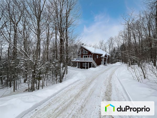 209 chemin de la Forêt Enchantée, Val-Racine for sale