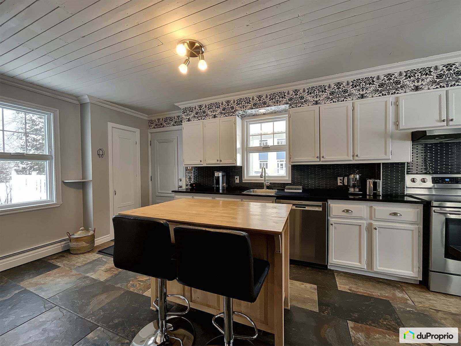 23 Rue Saint Laurent — photo 2