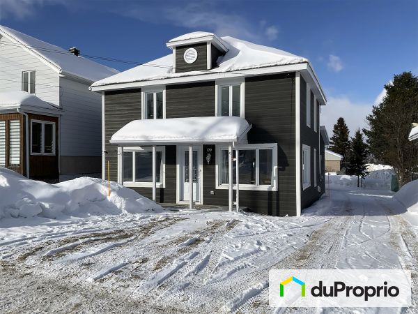 179 chemin Principal, St-Hilarion for sale