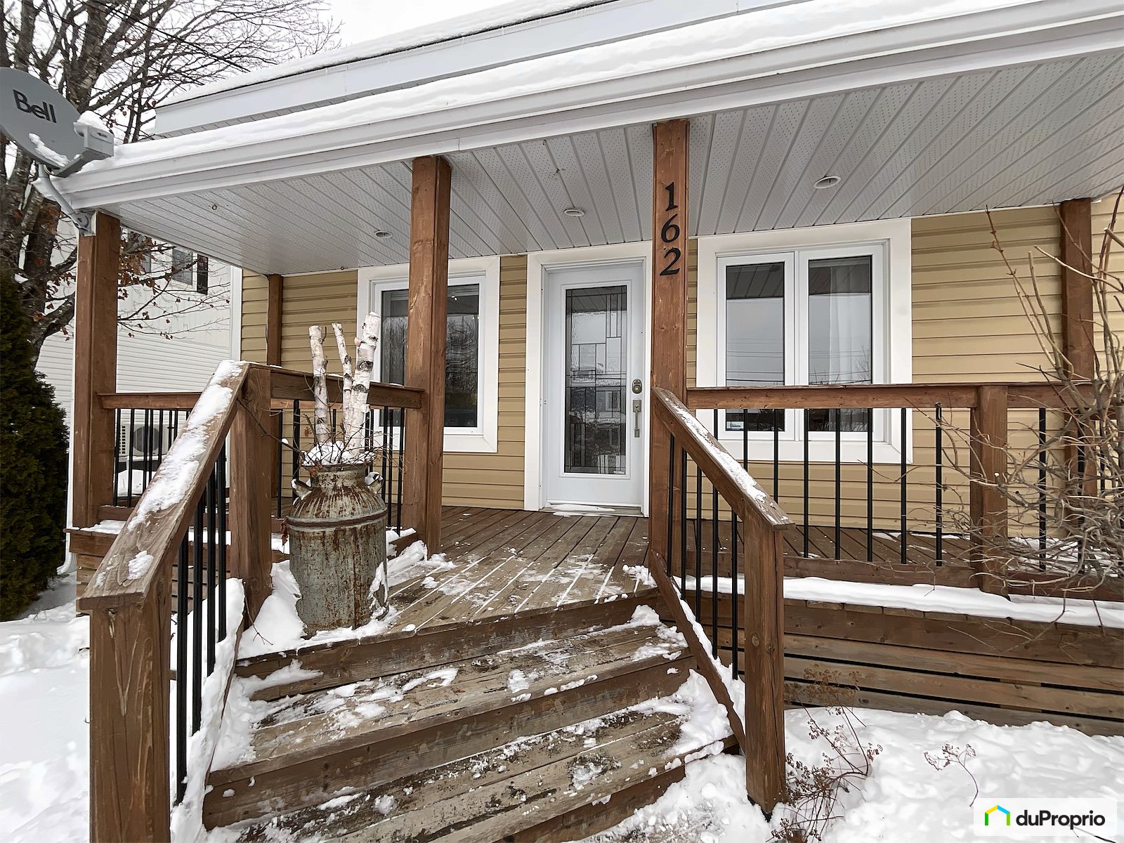 162 Rue Raymond — photo 3