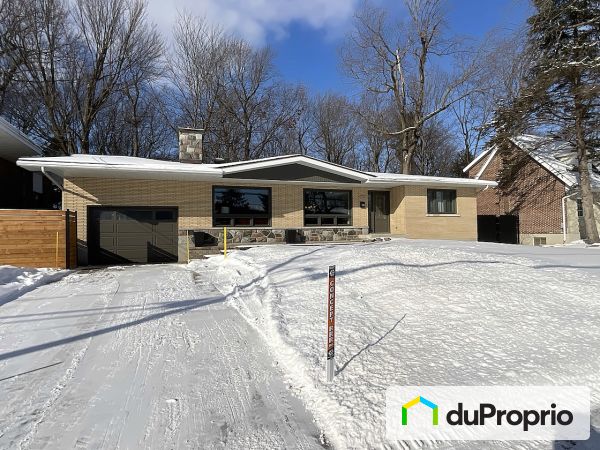 700 rue Sacré-Coeur Ouest, St-Hyacinthe for sale