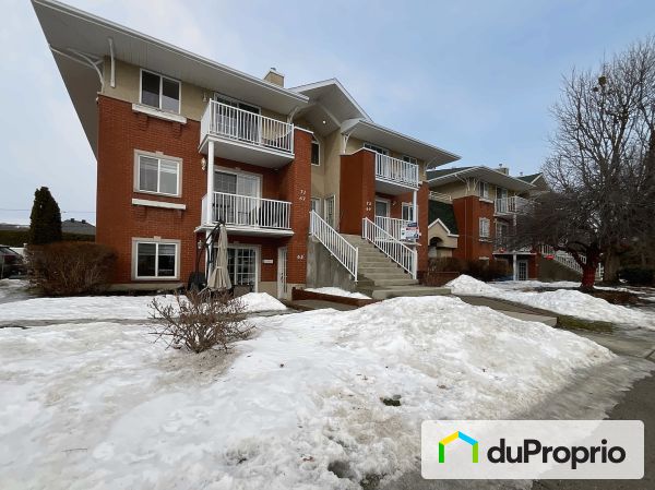 67, rue Montpellier, St-Basile-Le-Grand à vendre