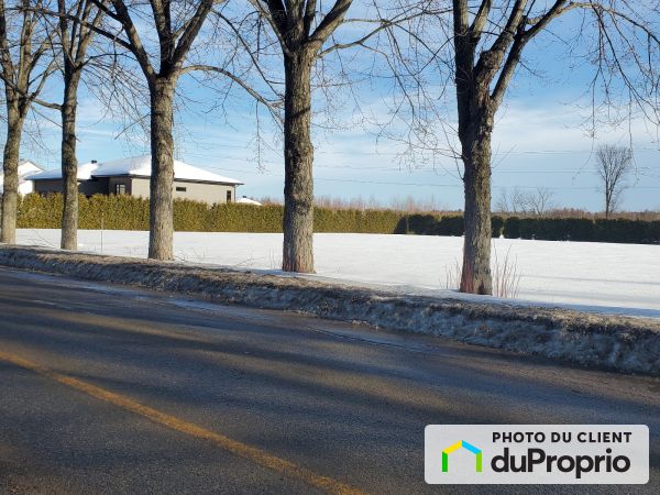 , chemin Bellevue, St-Boniface à vendre