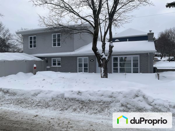 Winter Front - 1354 rue de Barfleur, Charlesbourg for sale