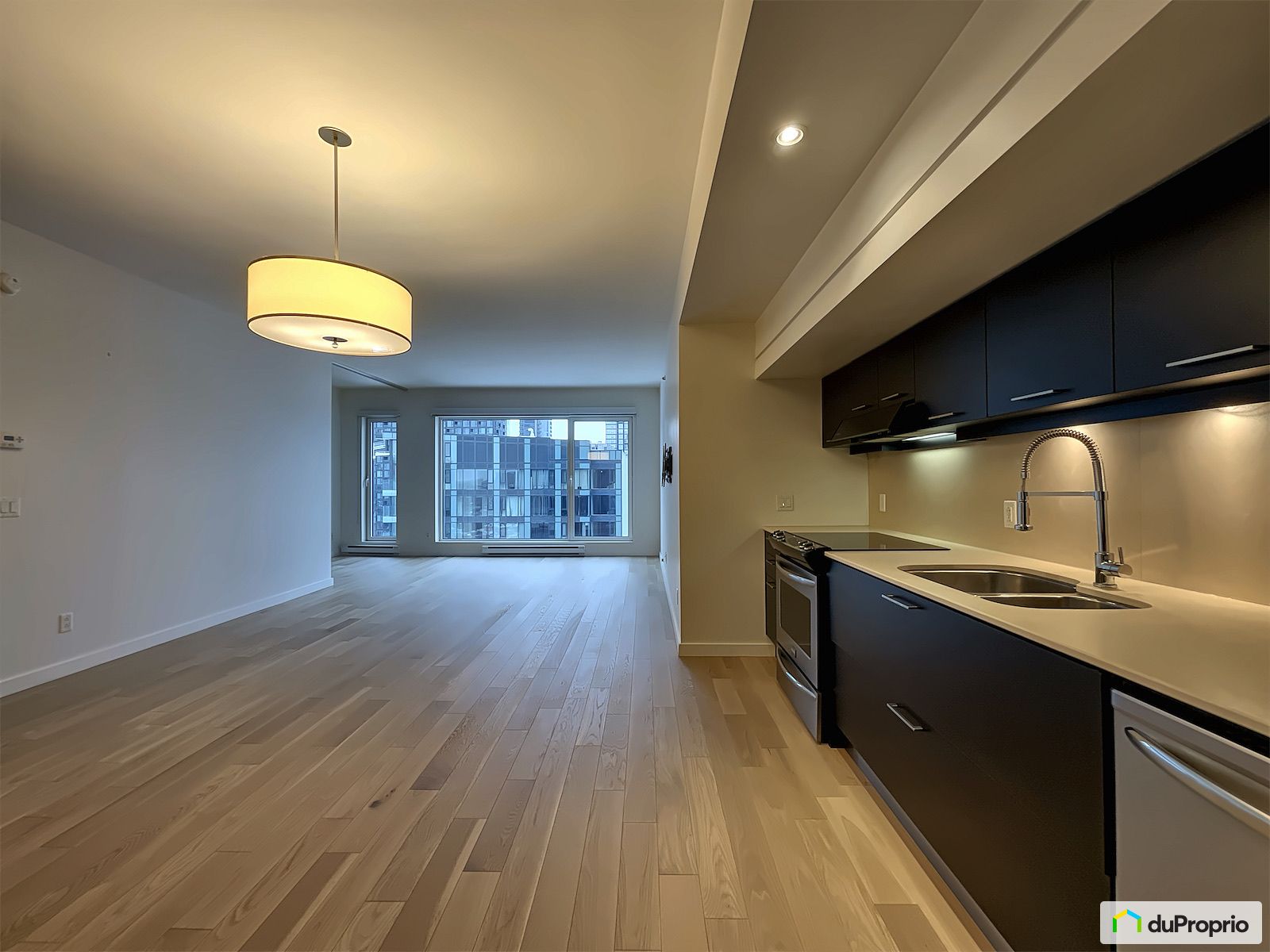 2201 350 Boulevard De Maisonne — photo 1