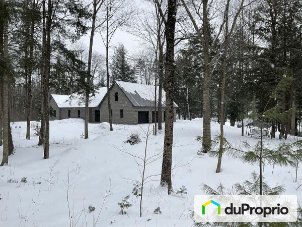 825 rue du Terrier, St-François-Xavier-De-Brompton for sale