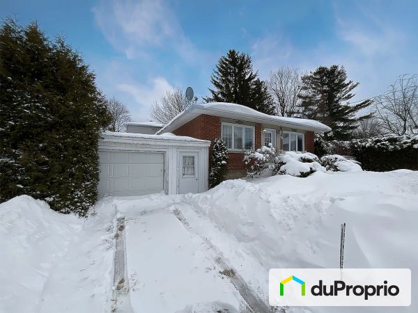 268 rue Deslandes, Val-des-Sources for sale