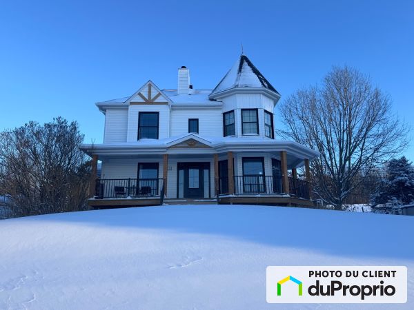 459 avenue Pie-X, St-Christophe-D'Arthabaska for sale