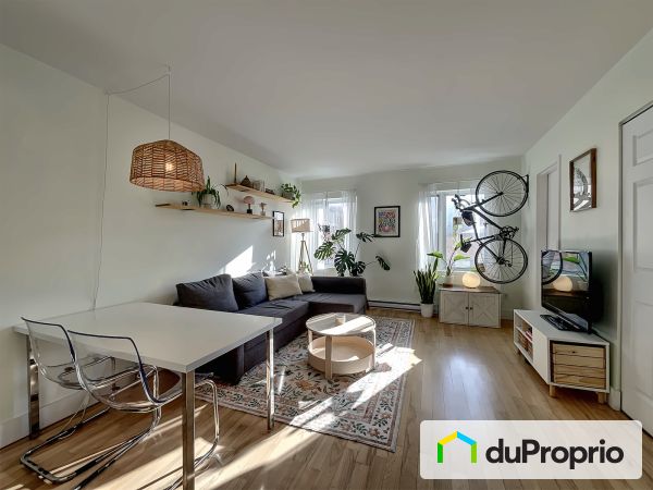 3-846 rue D'Aiguillon, St-Jean-Baptiste for sale