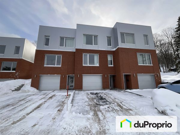 1346, chemin du Sault, St-Romuald à vendre