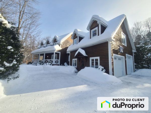 32, chemin des Montagnes, Ste-Anne-Des-Lacs à vendre