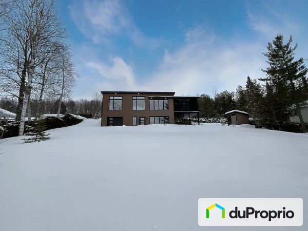 822 chemin de la Baie-Sauvage, St-Romain for sale