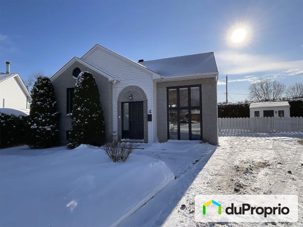 4, rue Faust, Chateauguay à vendre
