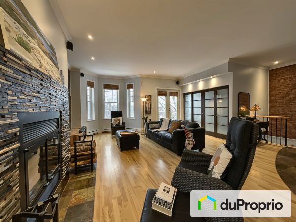 Living Room - 879 avenue Murray, Montcalm for sale