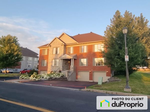 2-7705 rue Lautrec, Brossard for sale