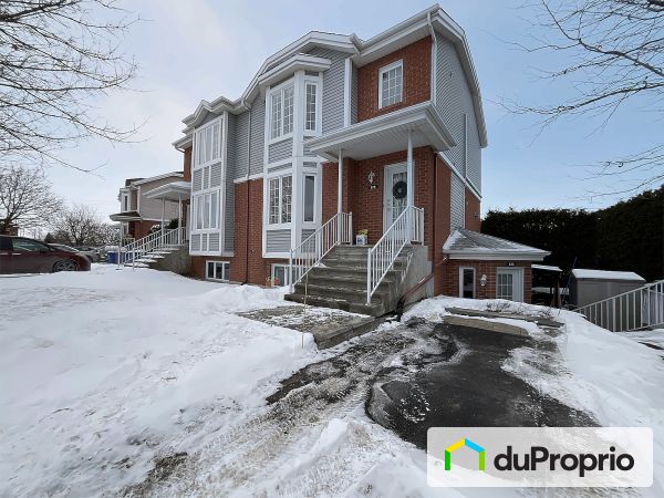 120, avenue  Jean-Baptiste-Varin, La Prairie à vendre
