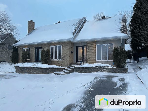 205 boulevard Saint-Luc, Alma for sale