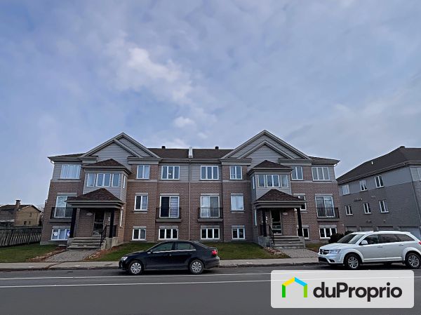 5-3760, boulevard Dagenais Ouest, Fabreville à vendre