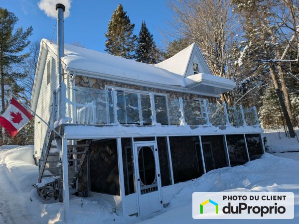 29 chemin des Coquelicots, ND-Du-Laus for sale