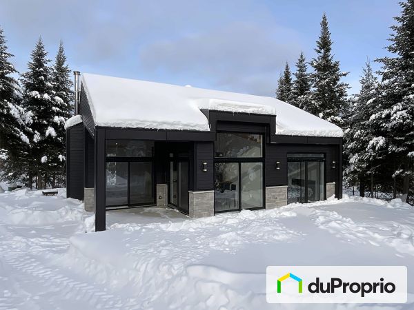 9 rue de la Nature, Lac Frontière for sale