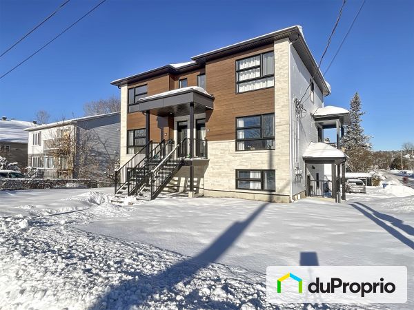 475, 475A, 475B, 475C, rue Henry, Lachute for sale